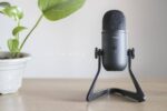 Micrófono para Streaming Fifine 678, Monitoreo de baja latencia, Botón Mute para Podcasting - Imagen 5